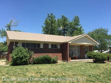 Main picture of 1421 W 106th Ave