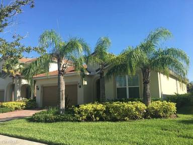 Main picture of Village Walk