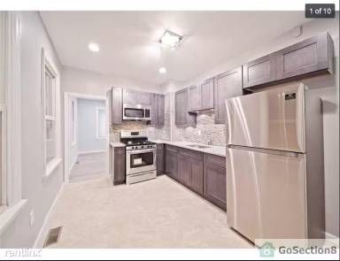 Main picture of 50 Palm St