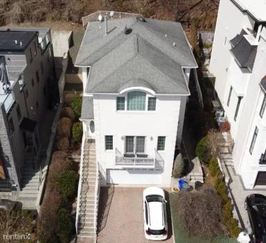 Main picture of 750 Undercliff Ave