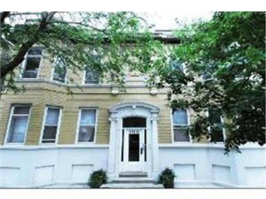 Main picture of 1441 W Waveland Ave