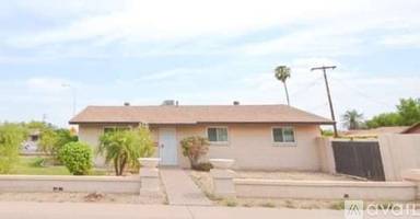 Main picture of 175 W Orchid Ln