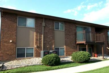 Main picture of 2115 W Plum St