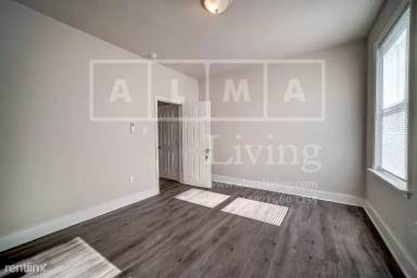 Main picture of 2622 W Cumberland St