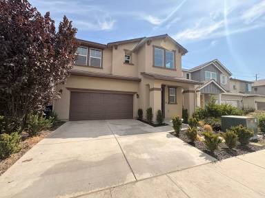 Main picture of 947 W Payson Ave