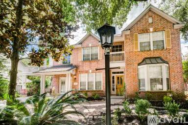 Main picture of 62 S Plum Crest Cir