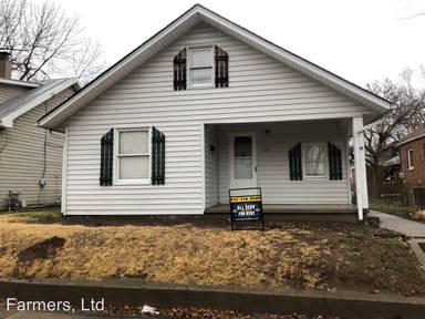 Main picture of 131 E Home Ave