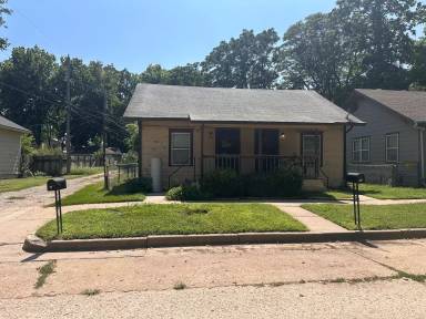 Main picture of 207 W Morris St