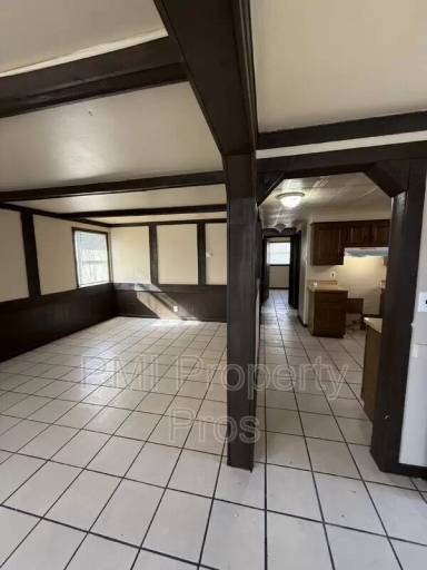 Main picture of 6537 N 58th St