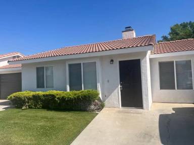 Main picture of 3001 Brookside Dr