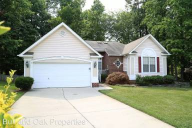 Main picture of 2400 Buckwater Ct