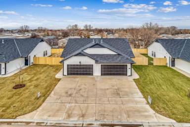 Main picture of 4616 S Kessler Cir