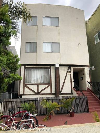 Main picture of 39 Sunset Ave