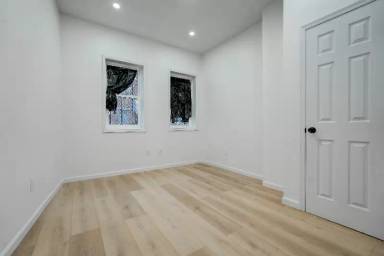 Main picture of 1923 S 7th St
