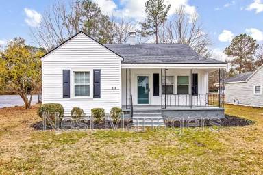 Main picture of 414 McPherson Ave