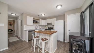 Main picture of 2709 Lantern Walk SE