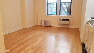 Main picture of 214 E 51st St
