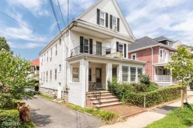 Main picture of 17 Melrose St
