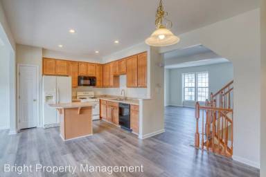 Main picture of 336 Arctic Ln