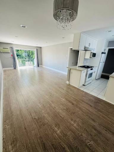 Main picture of 1800 Camden Ave