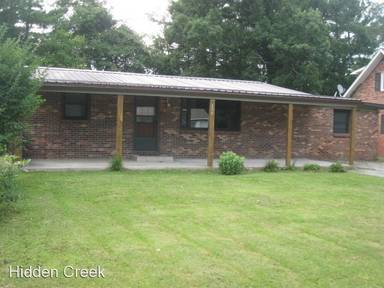 Main picture of 404 Meadowview Dr