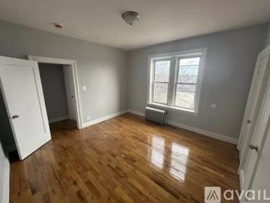 Main picture of 784 Dr Martin Luther King Jr Blvd