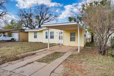 Main picture of 1234 S Crockett Dr