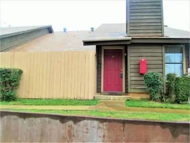 Main picture of 3211 Pearl St