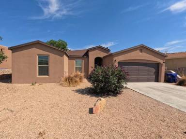 Main picture of 928 Flora Vista Dr