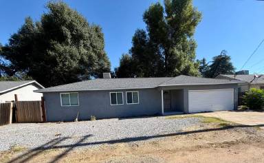 Main picture of 930 De Moll Dr