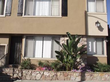 Main picture of 231 Grand Ave