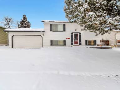 Main picture of 9135 W Maplewood Ave