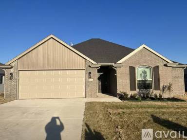 Main picture of Woods Rose Townhomes