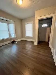 Main picture of 106 Bowman St