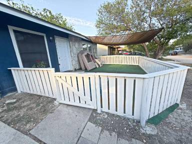 Main picture of 5215 Village Hvn