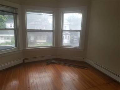 Main picture of 414 2nd Ave