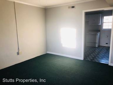Main picture of 401 S Orleans St
