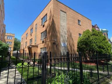 Main picture of 4816 N Paulina St