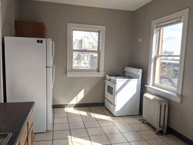 Main picture of 610 Mulberry St