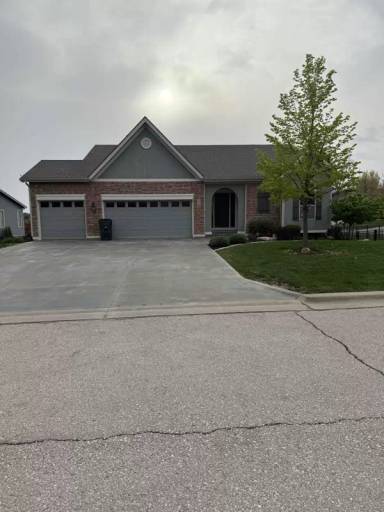 Main picture of 2112 Cove Ct