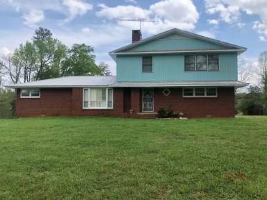 Main picture of 5013 Billy Wilson Rd