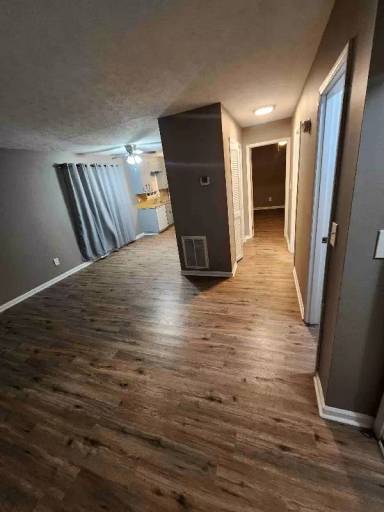 Main picture of 8 Casey Ln