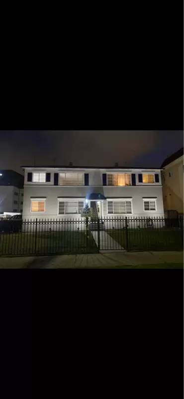 Main picture of 139 S Orlando Ave
