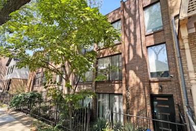 Main picture of 328 W Concord Pl