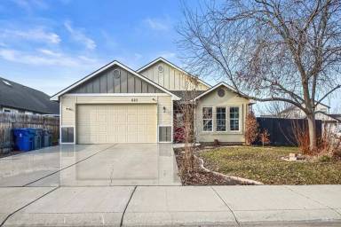 Main picture of 623 S Sneddon Way