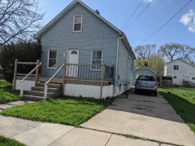 Main picture of 1909 W Genesee Ave