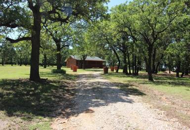 Main picture of 661 Turpin Lake Rd