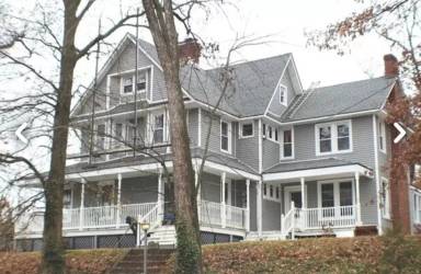 Main picture of 436 Cornelia St