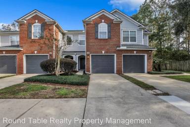 Main picture of 13551 Stone Pond Dr