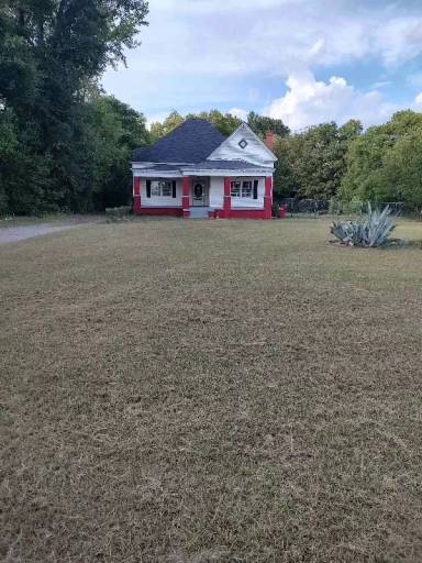Main picture of 8155 Columbus Rd